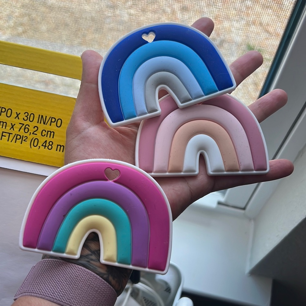 Rainbow 100% Food Grade Silicone Baby Teethers